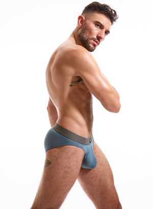 FR12 Fresh Brief